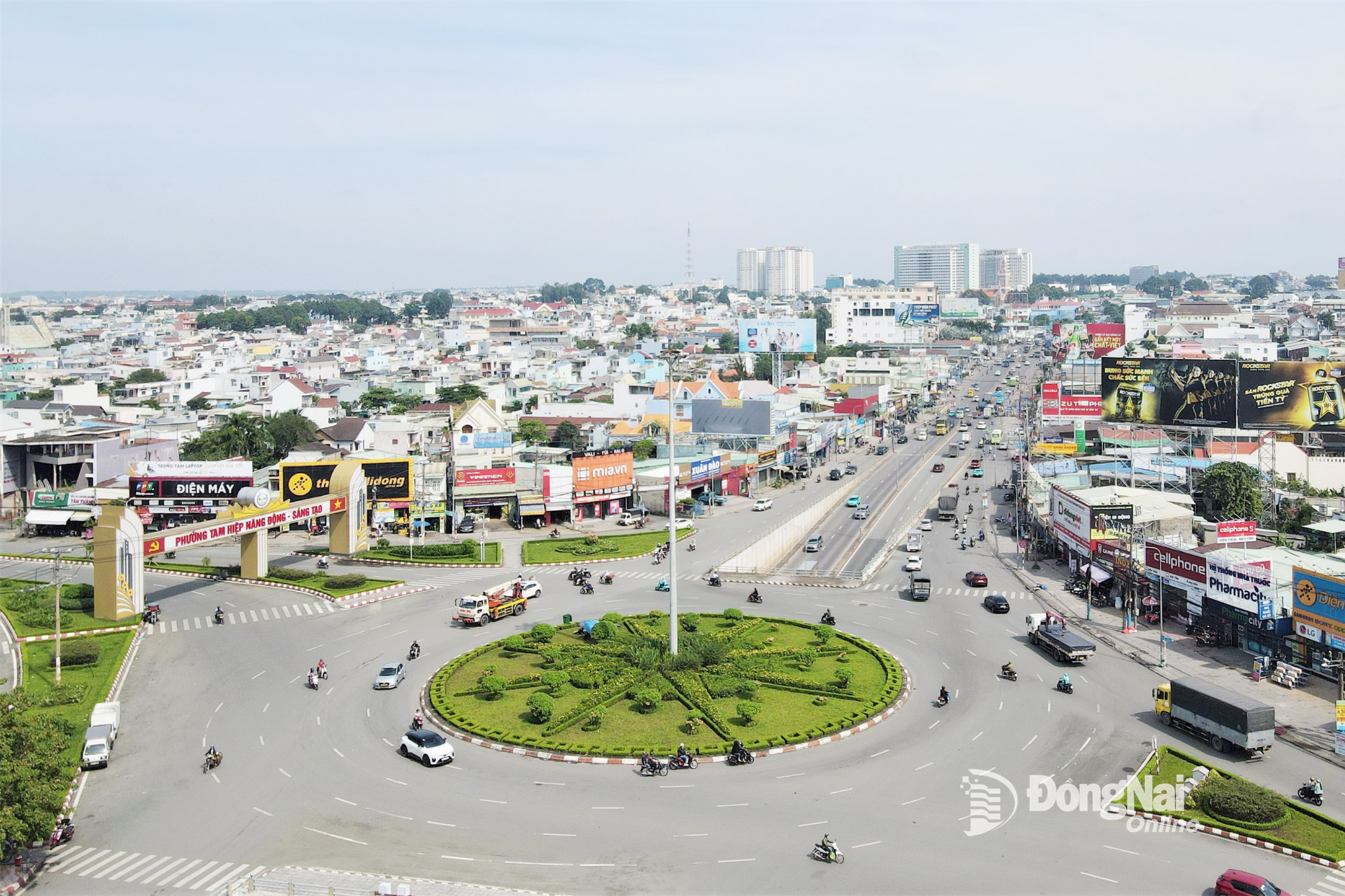 គម្រោងកែសម្រួលផែនការរួមនៃតំបន់ទីក្រុង Bien Hoa ត្រូវបានកំណត់គោលដៅបញ្ចប់ និងអនុម័តនៅខែធ្នូ ឆ្នាំ 2025។ ក្នុងរូបថត៖ ជ្រុងមួយនៃតំបន់ទីក្រុង Bien Hoa ក្នុងសង្កាត់ Tam Hiep និង Long Binh ។ រូបថត៖ PHAM TUNG