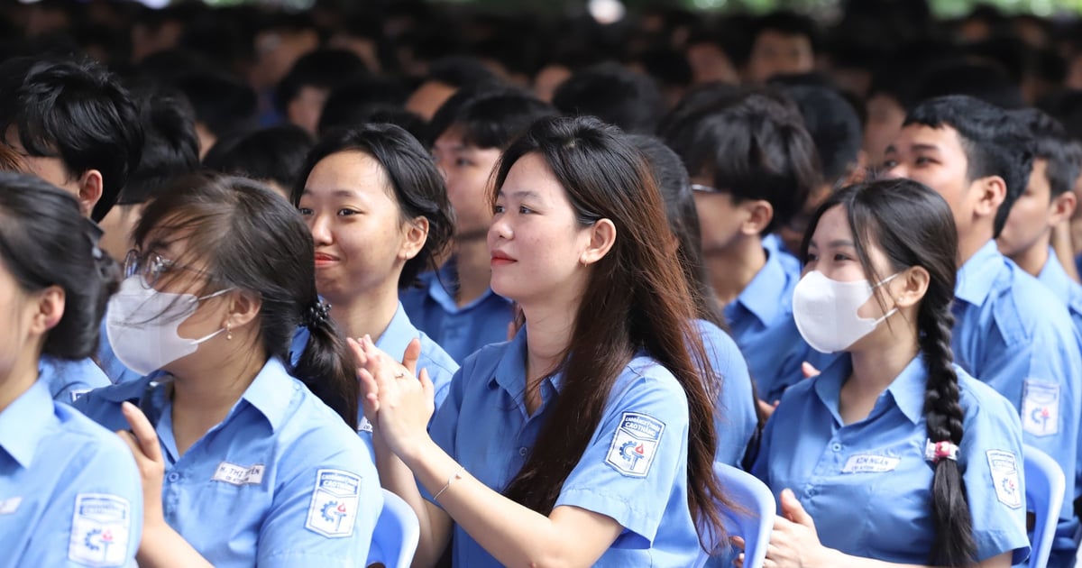 L'année 2024 et le premier semestre 2025 ont enregistré de nombreux signaux positifs de la part du système d'enseignement professionnel (EFP) à l'échelle nationale, lorsque les inscriptions ont montré de bons signes et que la qualité de la