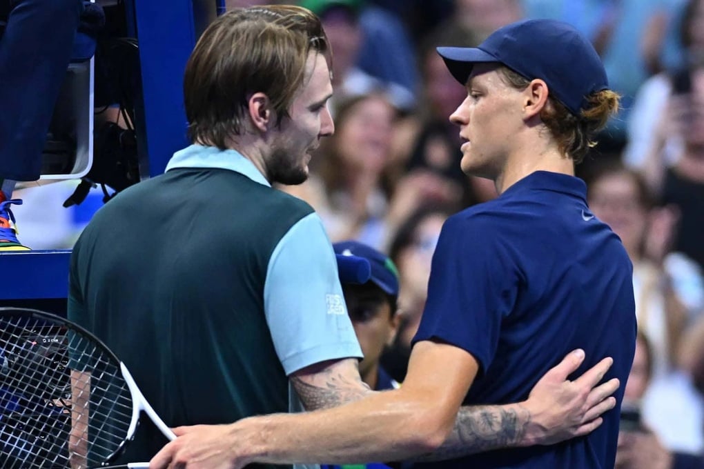 Đánh bại Bublik, Sinner tiến vào bán kết Vienna Open 2025 - 1