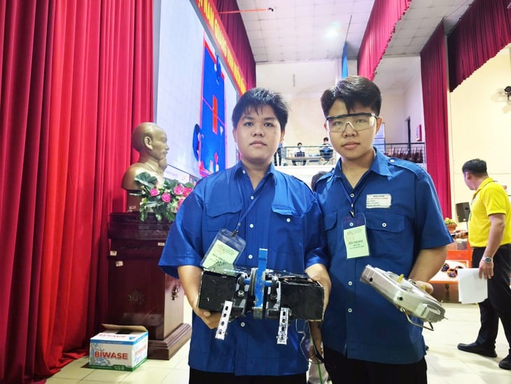 Pertarungan robot yang menakjubkan: mengejar, berhadapan, dan bertarung untuk setiap poin - Foto 4. robot - Ảnh 4.