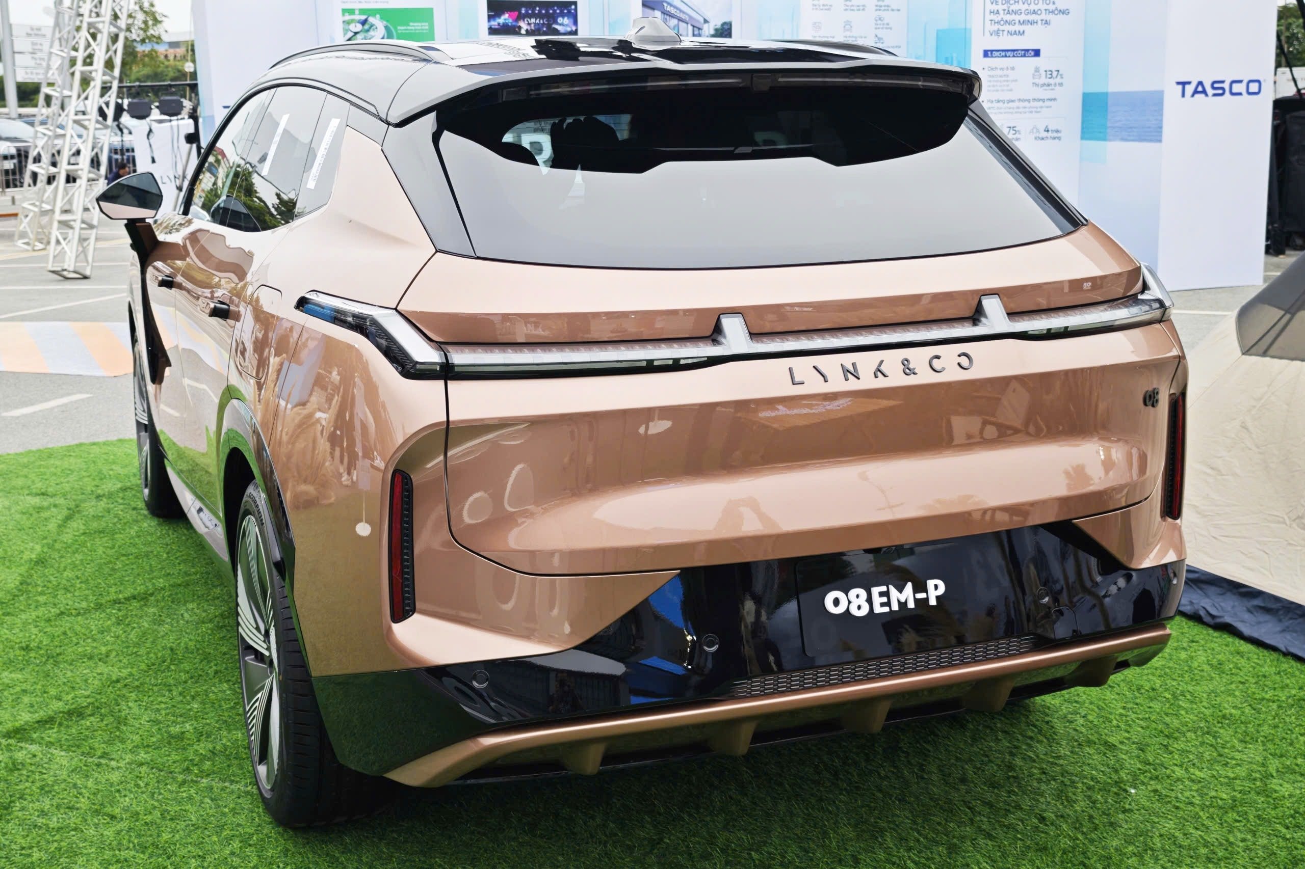 Lynk & Co 08 anh 7