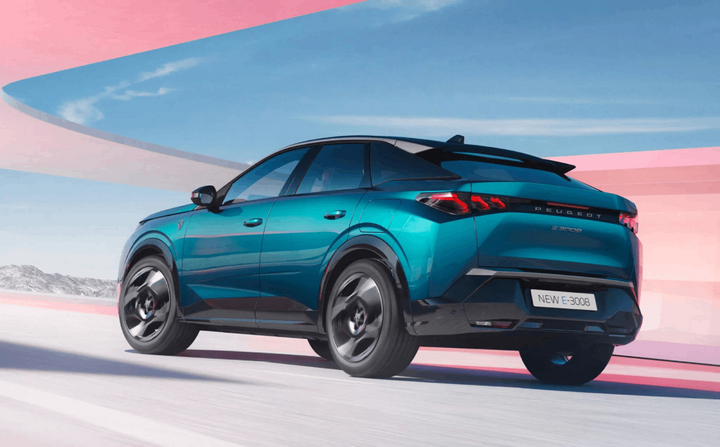 Peugeot E-3008 2025 er en helt ny elektrisk SUV-coupé. (Foto: AutoPro)