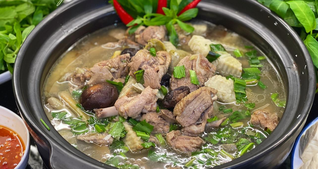 3 cách nấu thịt vịt nhanh, dễ làm tại nhà, ngon không kém ngoài hàng