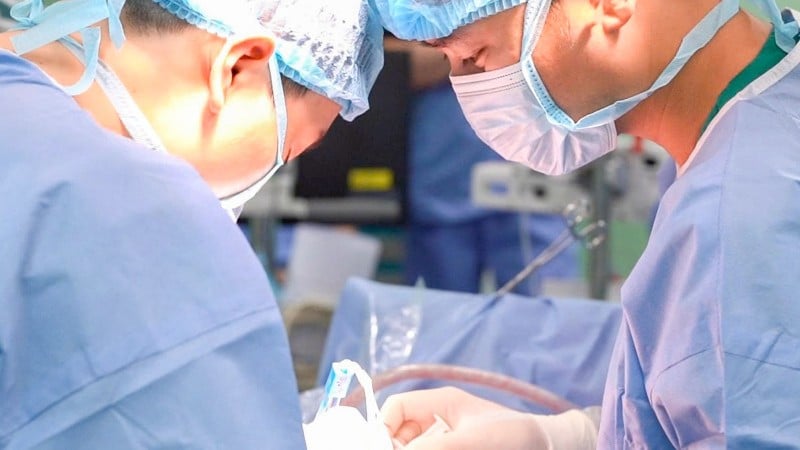 O Hospital Nacional Infantil realizou pela primeira vez o corte seletivo da raiz nervosa dorsal, sob a orientação de especialistas do Hospital Alabama (EUA).