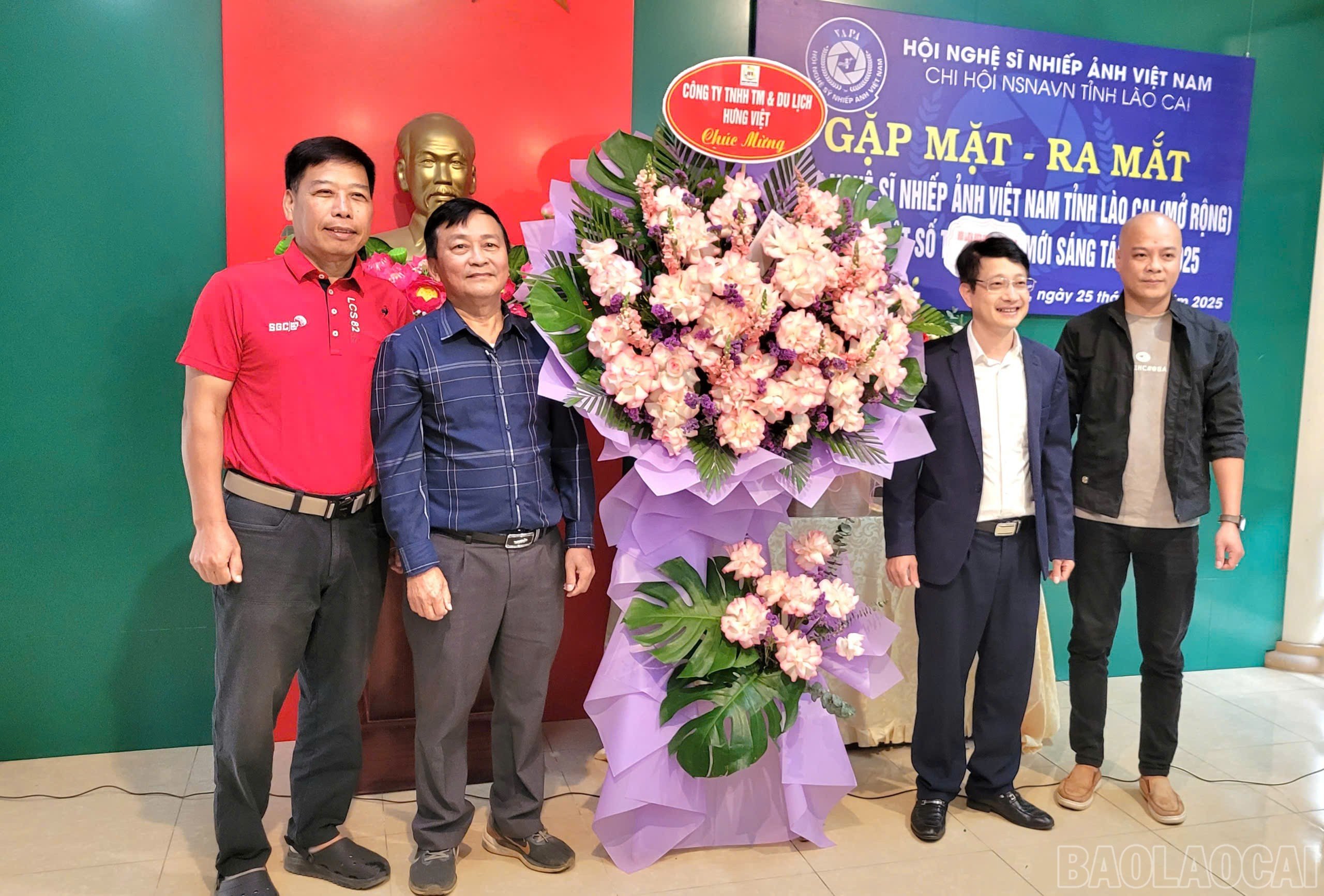 baolaocai-br_z7153848861079-3ad66530dce22676d5d876262efd6212.jpg