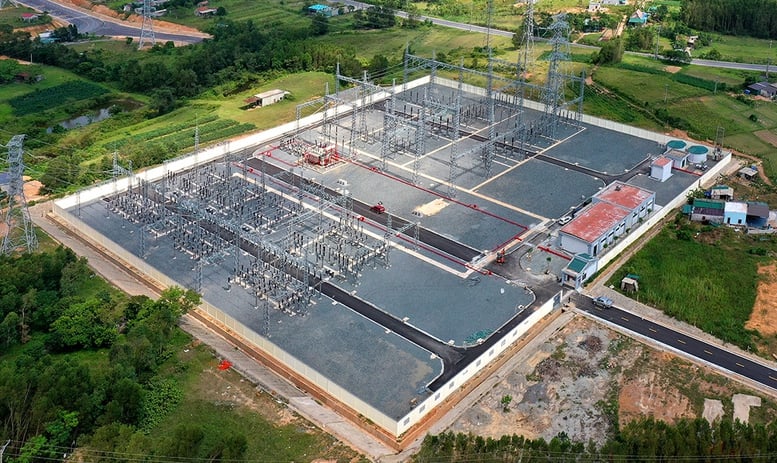 Concluído todo o projeto e conexão da Estação Transformadora de Vung Ang de 220 kV - Foto 1. Hoàn thành toàn bộ dự án Trạm biến áp 220 kV Vũng Áng và đấu nối- Ảnh 1.