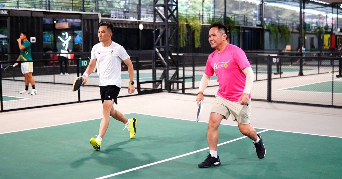 Tony Hoang & Qi Bao in Pickleball Tournament
