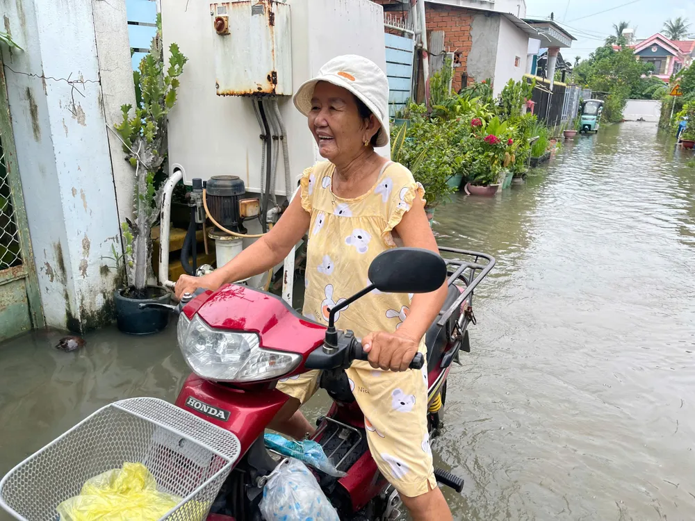 high tide 16.jpg