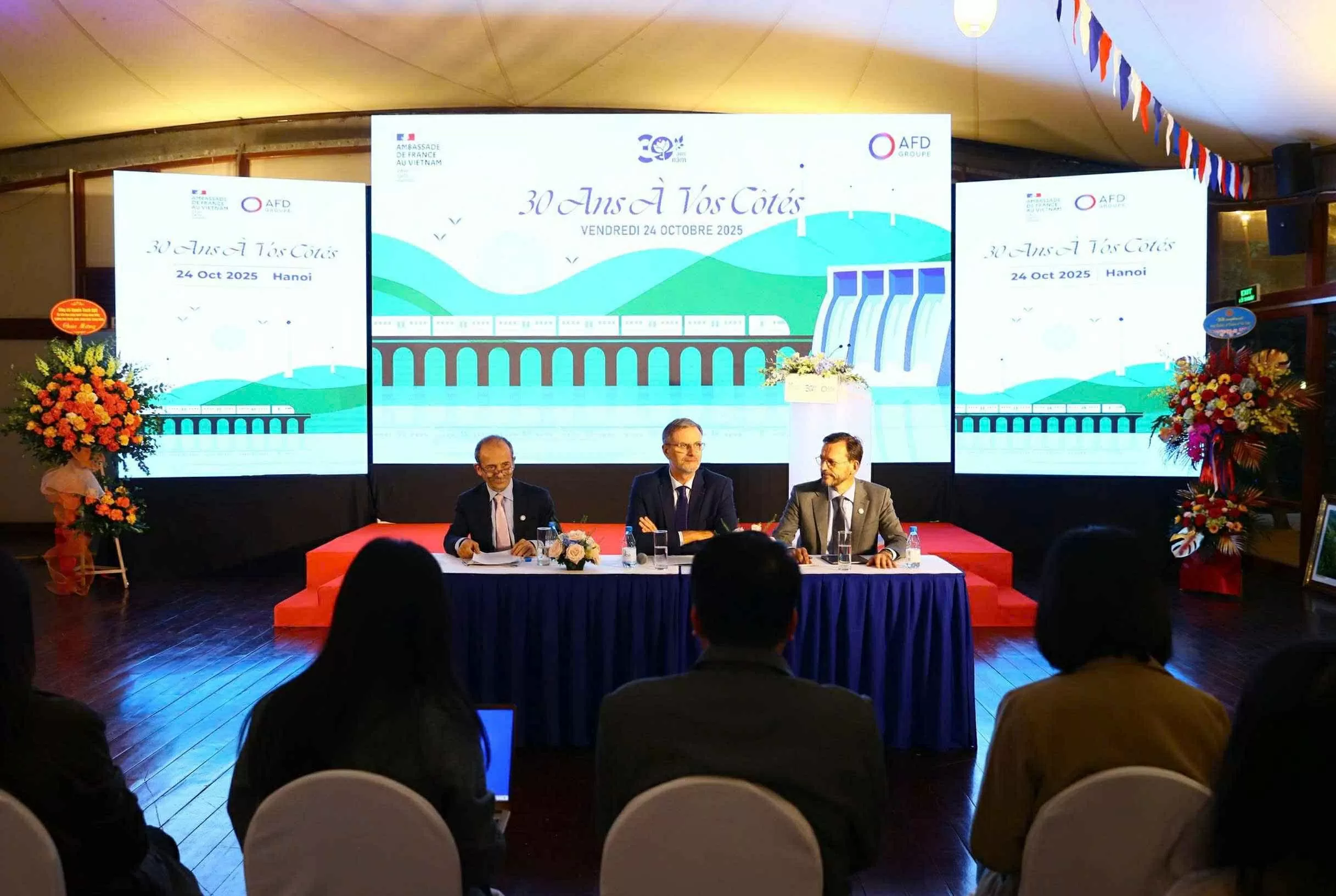 AFD ប្រារព្ធខួប 30 ឆ្នាំនៃការរួមដំណើរជាមួយវៀតណាមសម្រាប់គោលដៅអភិវឌ្ឍន៍ប្រកបដោយចីរភាព AFD kỷ niệm 30 năm đồng hành cùng Việt Nam vì mục tiêu phát triển bền vững