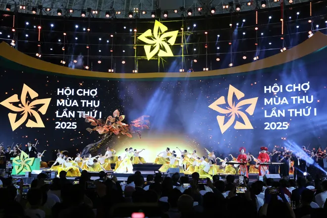 Premiér: Proměňujeme Vietnam v přední výstavní centrum v Asii a mezinárodní veletržní destinaci - Foto 9.