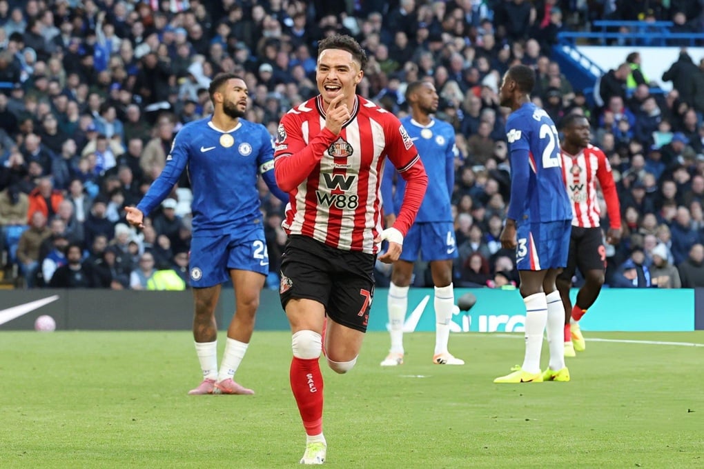 Chelsea thua sốc trên sân nhà, Sunderland leo lên nhì bảng - 2