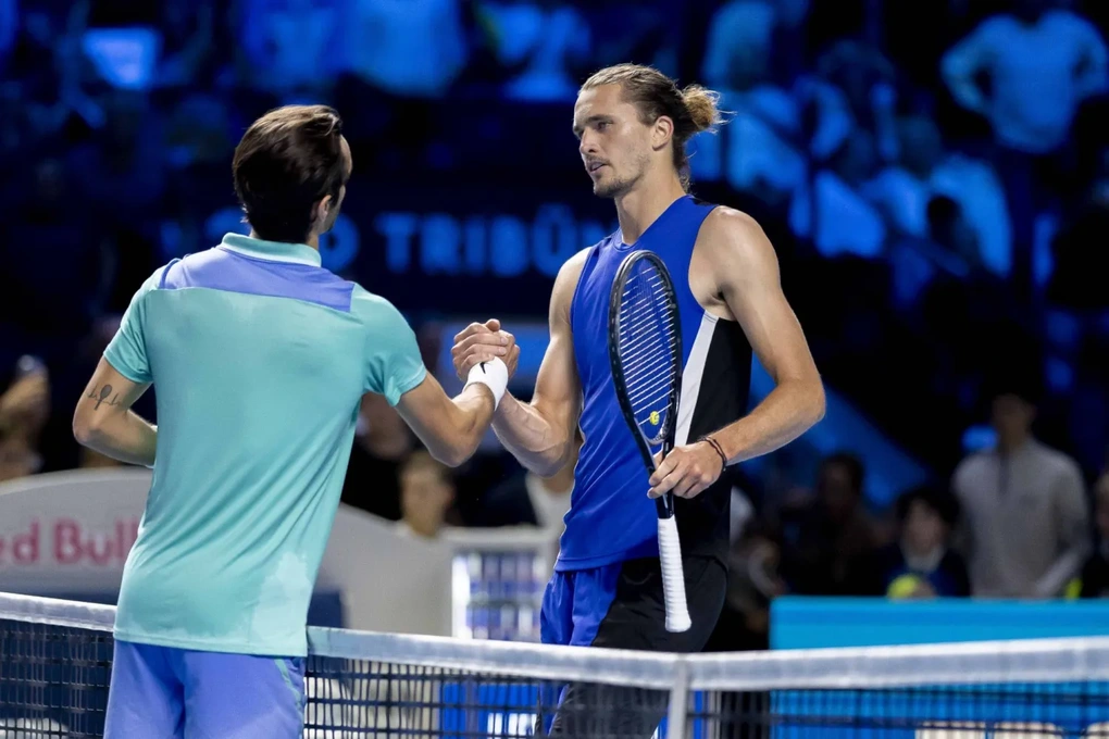 Jannik Sinner đối đầu Zverev ở chung kết Vienna Open 2025 - 2