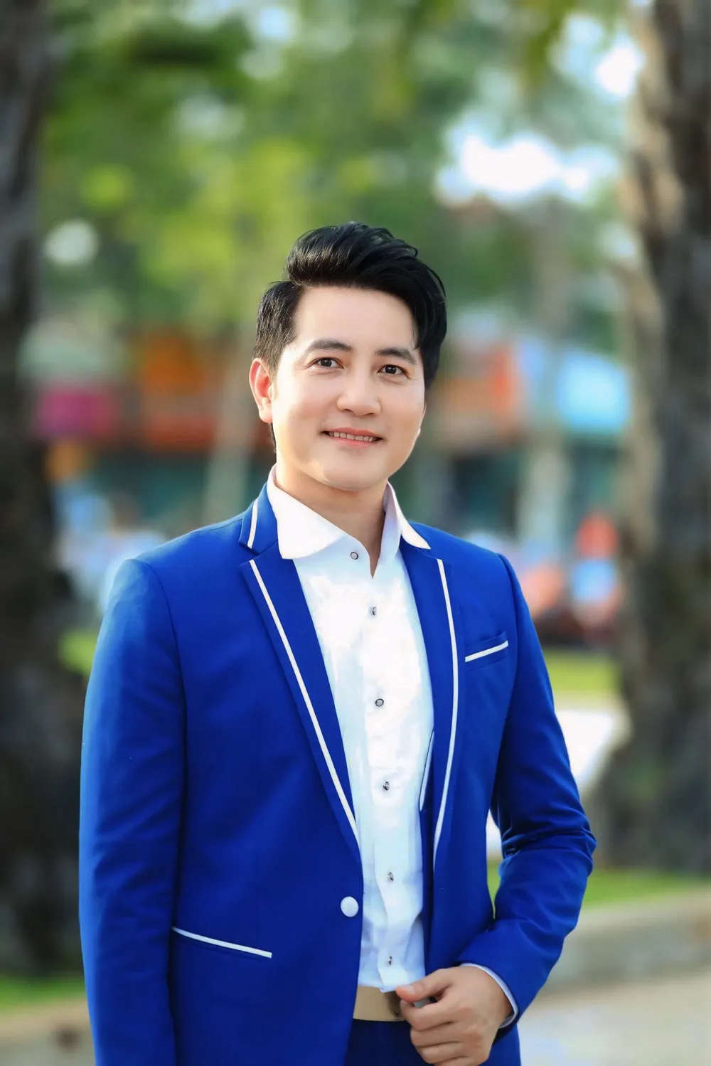 Nguyen Phi Hung.jpg