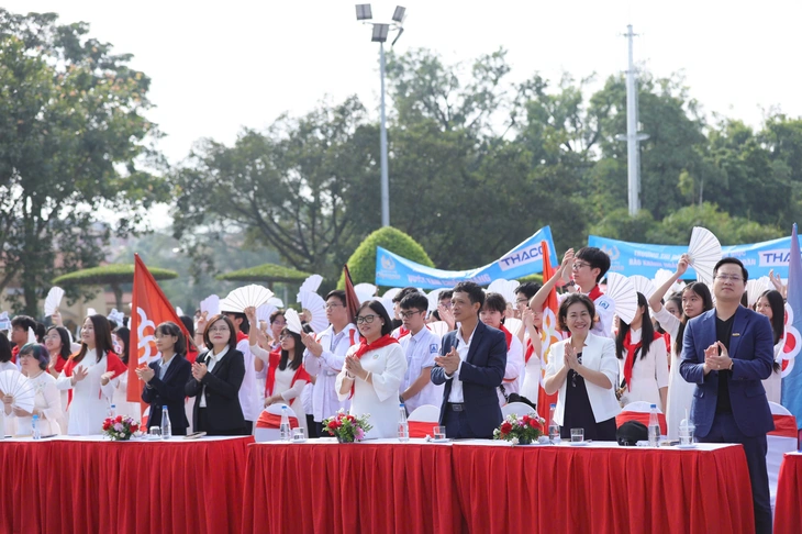 Đường lên đỉnh Olympia - Ảnh 22.