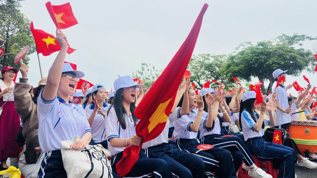 Chung kết Đường lên đỉnh Olympia: Bảo Khánh dẫn đầu sau vòng thi khởi động - Ảnh 7. Đường lên đỉnh Olympia - Ảnh 7.
