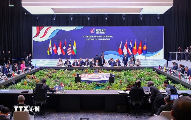 ttxvn-thu-tuong-pham-minh-chinh-asean-2-resize.jpg
