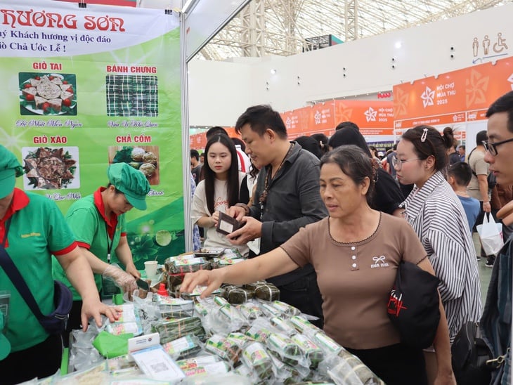 hội chợ - Ảnh 2.
