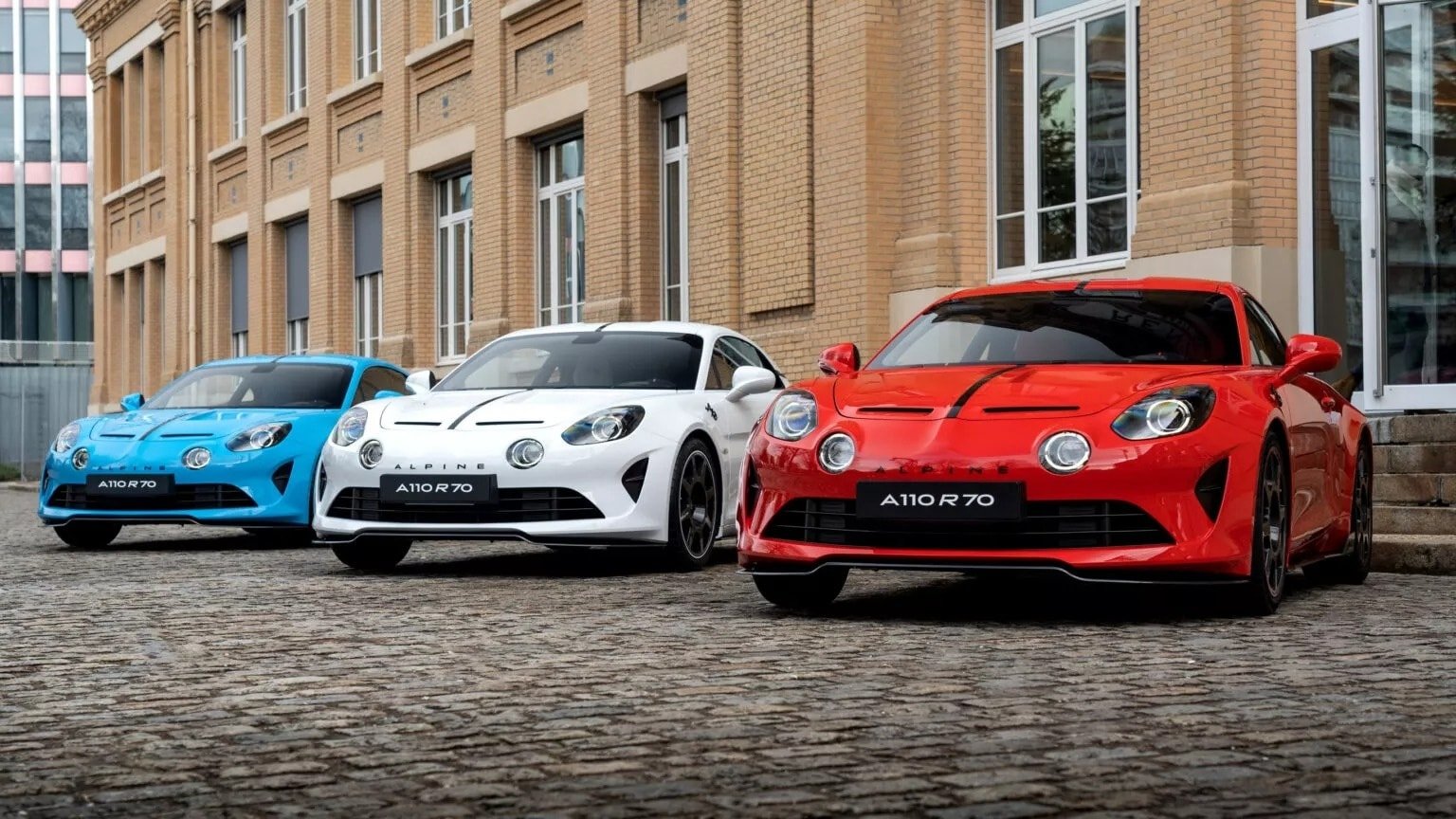 Alpine A100R70 bilde 1 Alpine A100R70 anh 1
