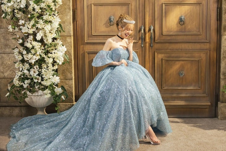 Khi váy cưới biến giấc mơ 'công chúa Disney' thành hiện thực - Ảnh 3.