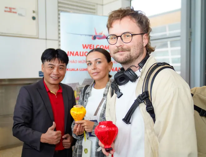 Vietjet khai trương đường bay mới kết nối Malaysia với thành phố biển Đà Nẵng - Ảnh 7.