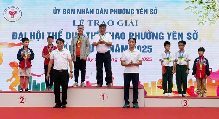 Yen So Ward: ເປີດກອງປະຊຸມກິລາຄັ້ງທີ 1 ປີ 2025 - ພາບ 5. Phường Yên Sở: Khai mạc Đại hội Thể dục thể thao lần thứ I năm 2025- Ảnh 5.