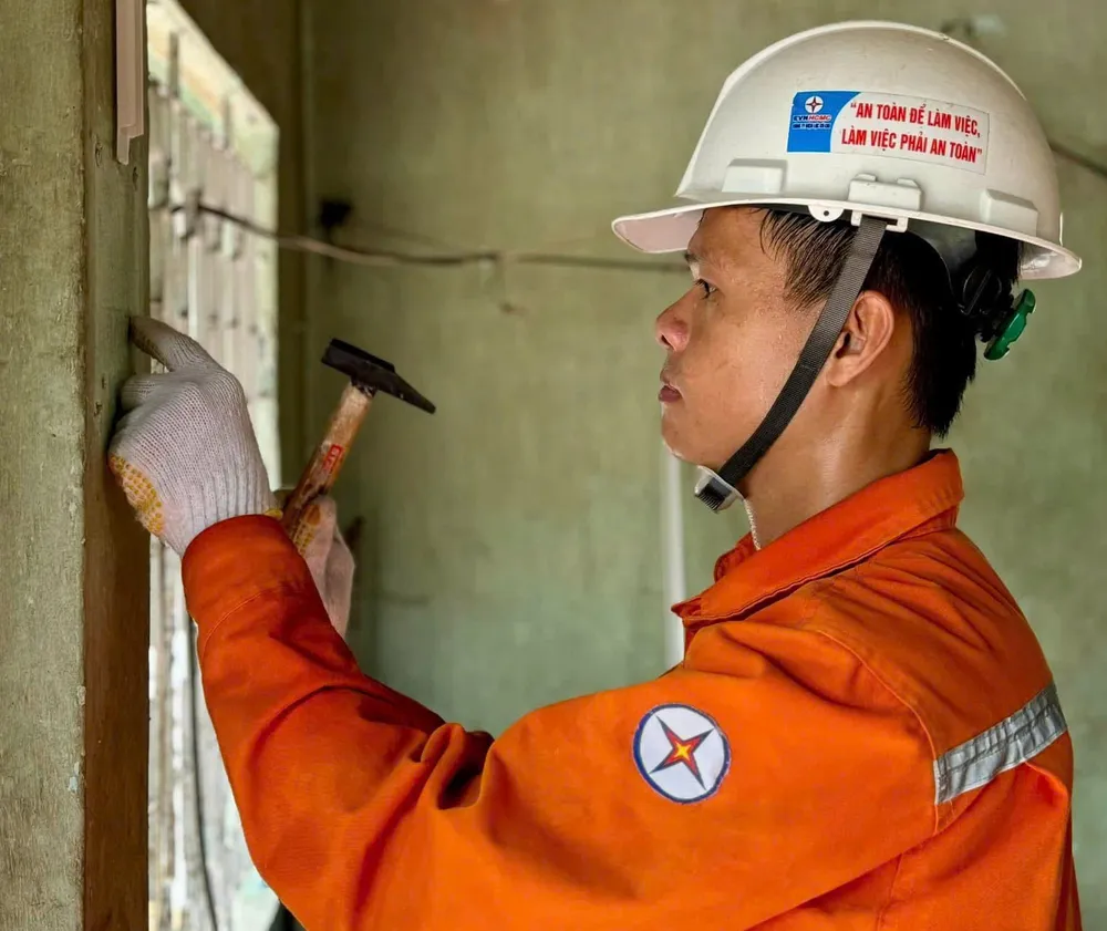 Nguồn sáng.jpg