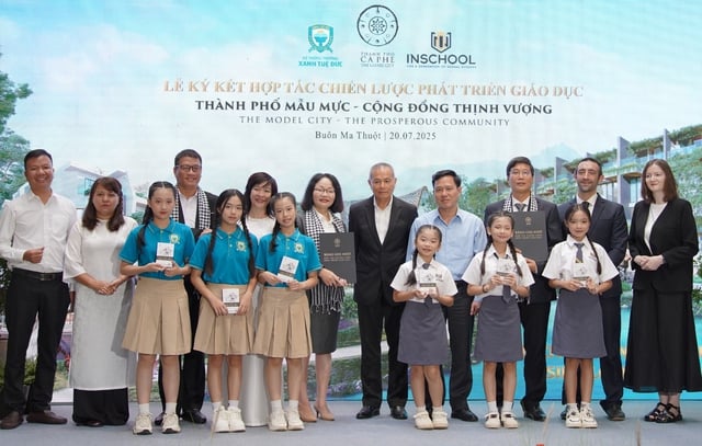 ترونغ نجوين ليجند يطور نظام التعليم الدولي في مدينة القهوة - الصورة 1. Trung Nguyên Legend phát triển hệ thống giáo dục quốc tế tại Thành Phố Cà Phê - Ảnh 1.