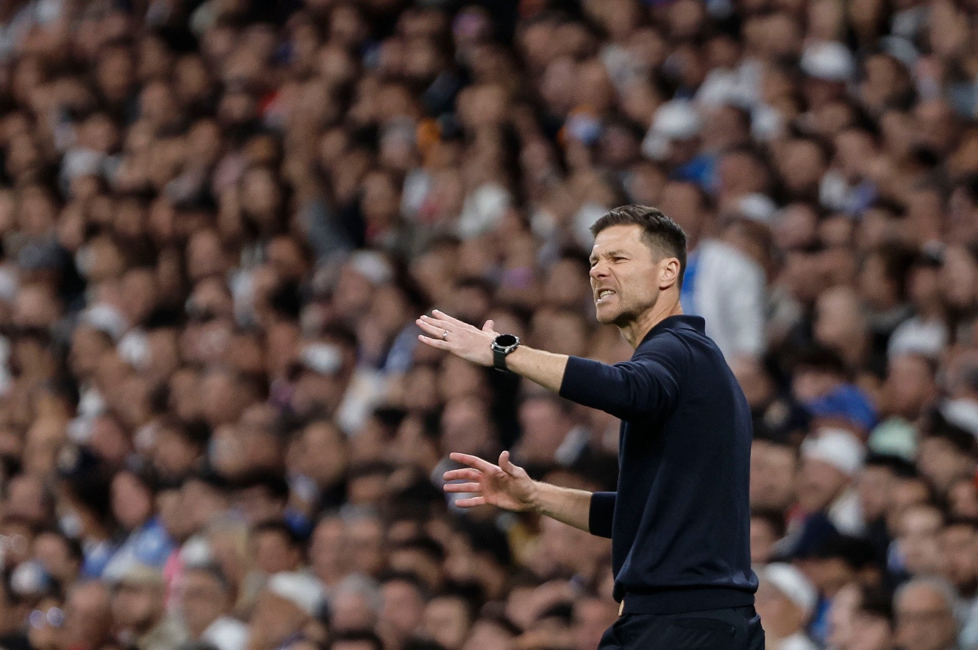 Xabi Alonso Real Madrid Barca.jpg
