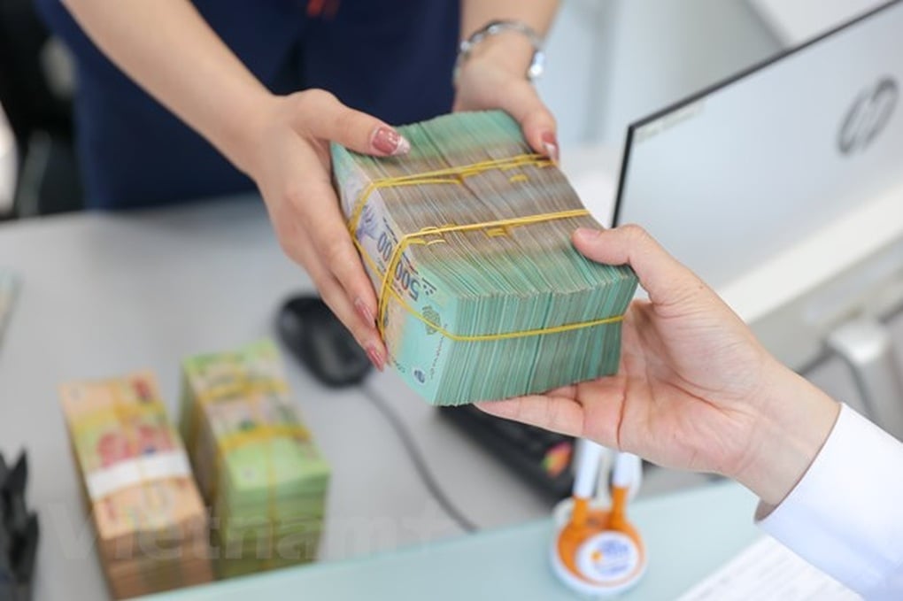 Ngân hàng tại TPHCM bơm vốn mạnh, dư nợ tín dụng vượt 4,9 triệu tỷ đồng - 1