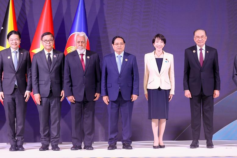 Premiärminister: Relationerna mellan ASEAN och Japan behöver förändras kraftigt med 3 samarbetsfokus - Foto 5.
