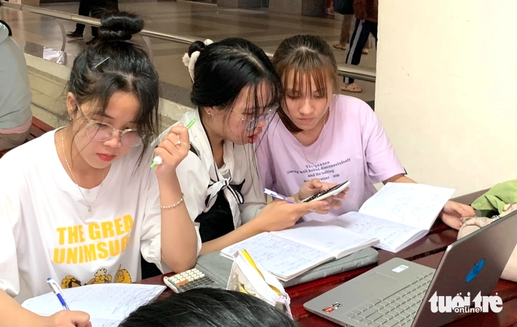giờ học - Ảnh 1.