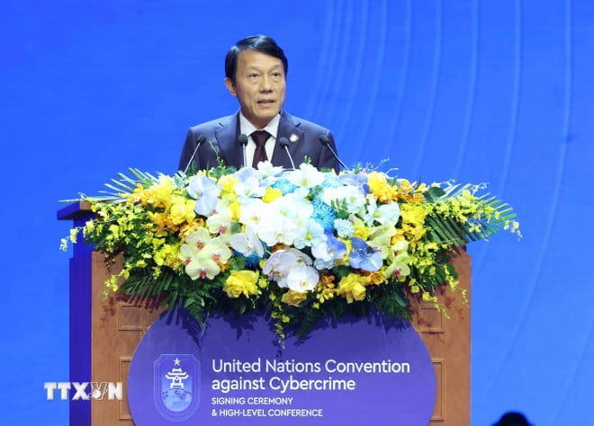 ttxvn-phien-be-mac-le-mo-ky-cong-uoc-ha-noi-8364929-7.jpg