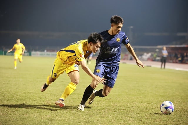 Carrera por el descenso de la V-League: HAGL y Thanh Hoa Club no se rinden, el ex rey está en peligro - Foto 3. Đua trụ hạng V-League: HAGL và CLB Thanh Hóa không từ bỏ, cựu vương lâm nguy- Ảnh 3.