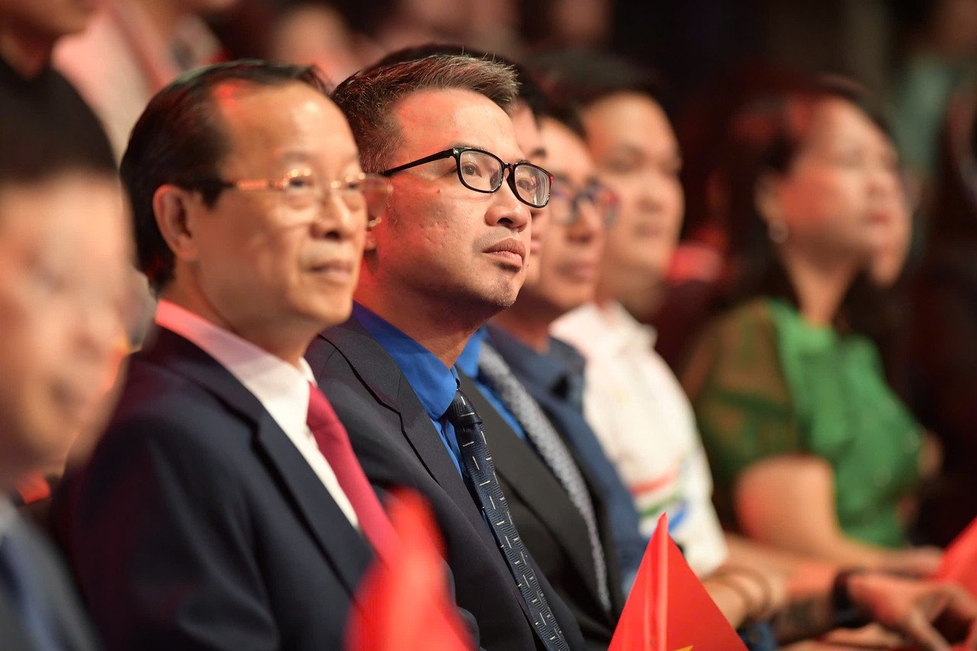 bi-thu-lam.jpg