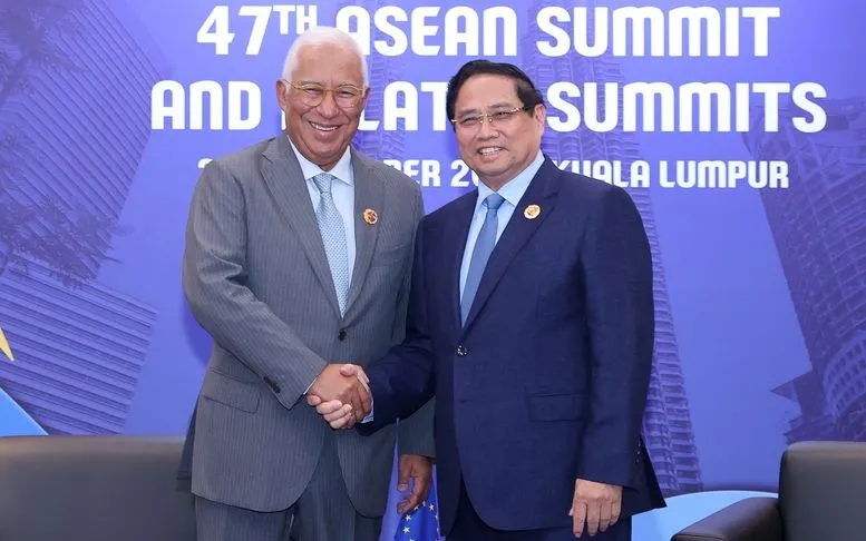 O primeiro-ministro Pham Minh Chinh se reúne com o presidente do Conselho Europeu, Antonio Costa - Foto: VGP Thủ tướng Chính phủ Phạm Minh Chính có cuộc gặp với Chủ tịch Hội đồng châu Âu Antonio Costa - Ảnh: VGP