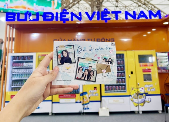 Bưu điện Việt Nam mang trải nghiệm bưu chính hiện đại đến Hội chợ Mùa Thu 2025- Ảnh 3.