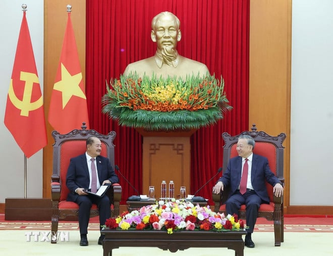 ttxvn-tong-bi-thu-to-lam-tiep-lao-2-resize.jpg