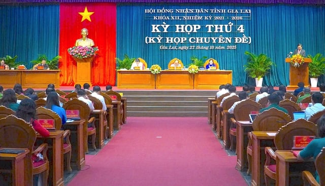 Gia Lai vil støtte skolepenger for 38 000 ikke-offentlige studenter - Bilde 1. Gia Lai sẽ hỗ trợ học phí cho 38.000 học sinh ngoài công lập- Ảnh 1.