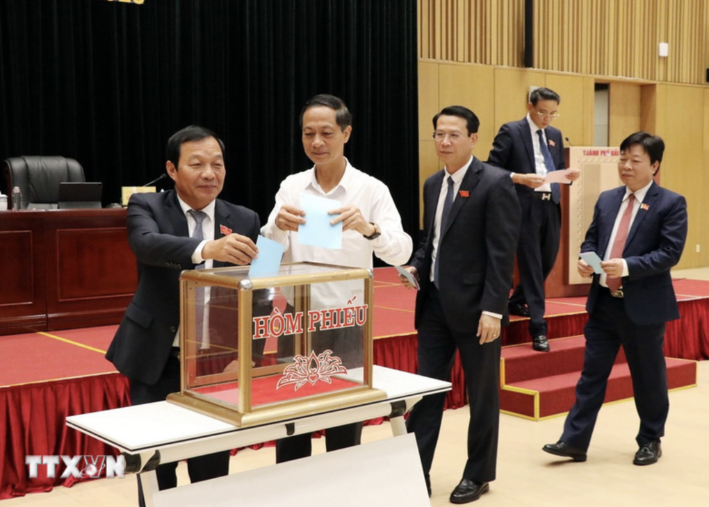 Hải Phòng có thêm hai Phó chủ tịch UBND thành phố - 1