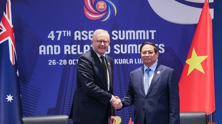 Premiärminister Pham Minh Chinh och Australiens premiärminister Anthony Albanese. (Foto: VGP/Nhat Bac)