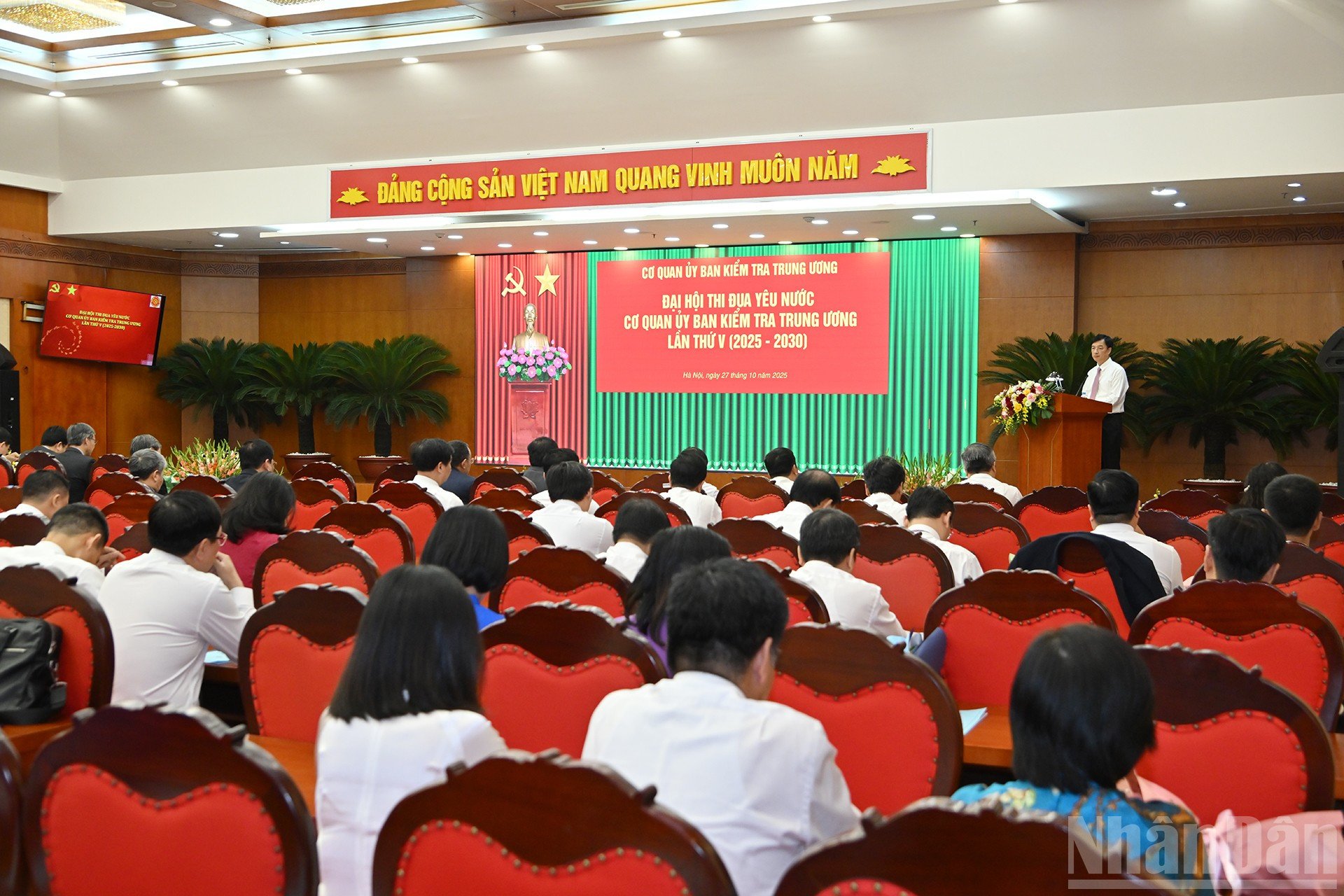 ndo_br_14-8777.jpg