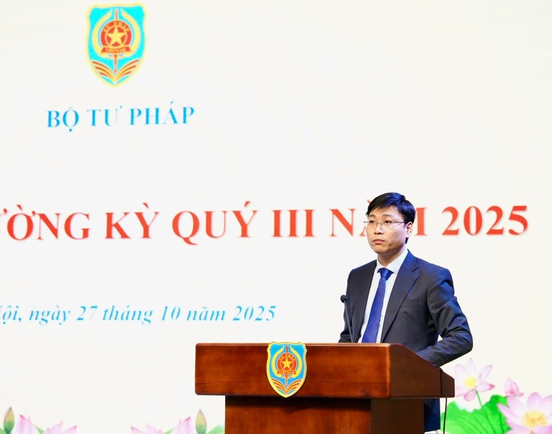 Rättsväsendet: Många enastående resultat inom lagstiftning och digital omvandling - Foto 1. Ngành Tư pháp: Nhiều kết quả nổi bật trong xây dựng pháp luật và chuyển đổi số- Ảnh 1.