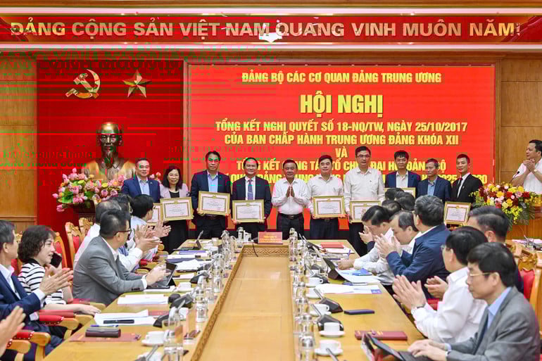 gen-h-trao-thuong-5.jpg