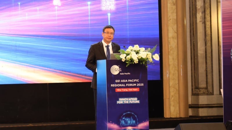 Biträdande minister för vetenskap och teknik Le Xuan Dinh höll öppningstalet vid forumet.