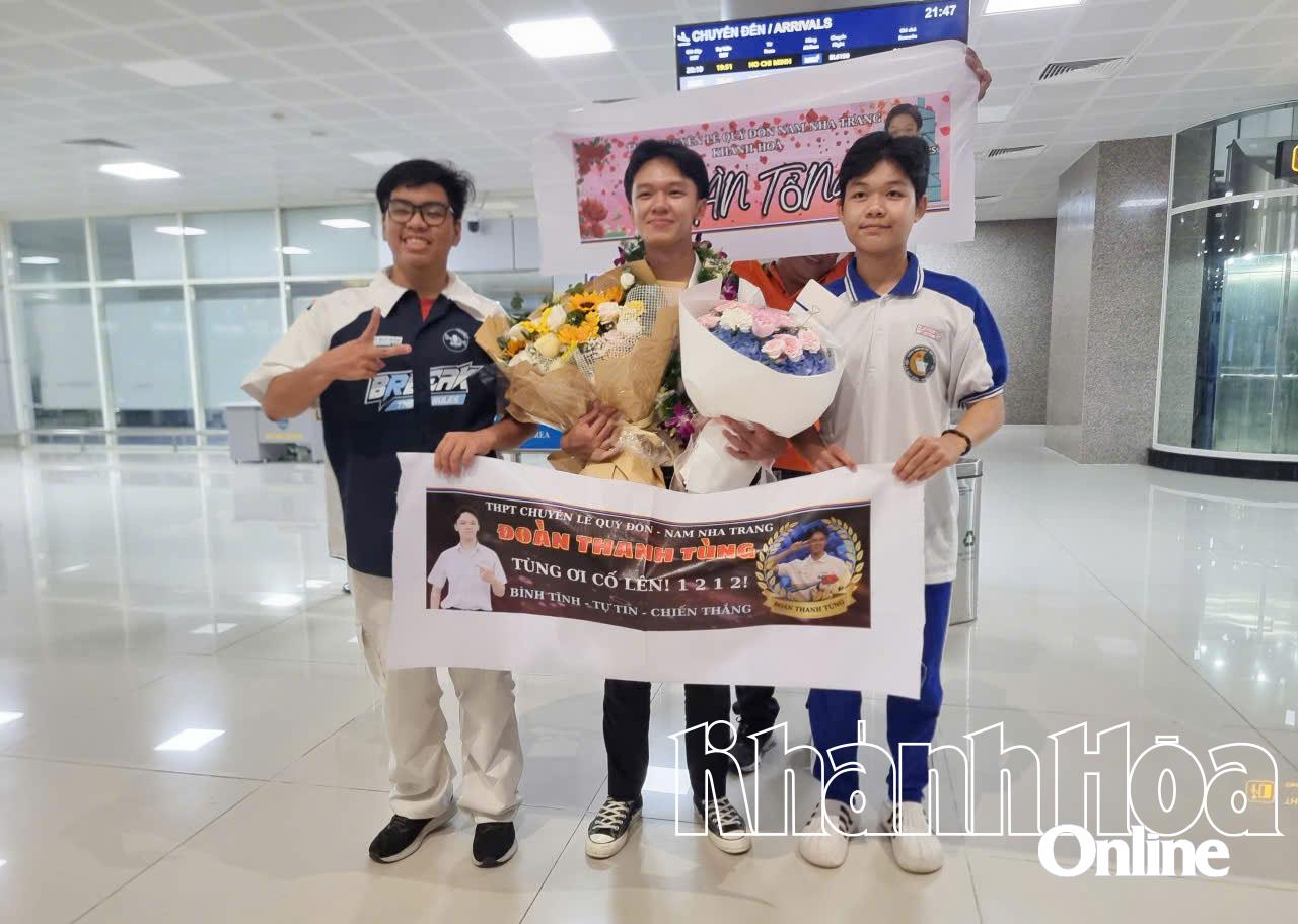 Thanh Tung und Freunde.