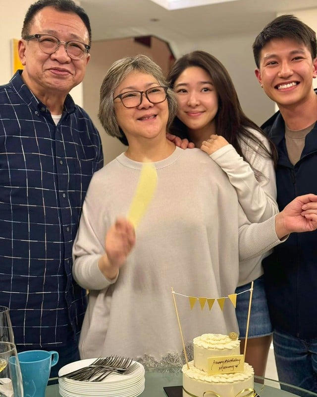 'Trùm vai phụ' Hứa Thiệu Hùng nguy kịch, loạt sao Hồng Kông tức tốc đến bệnh viện- Ảnh 7.