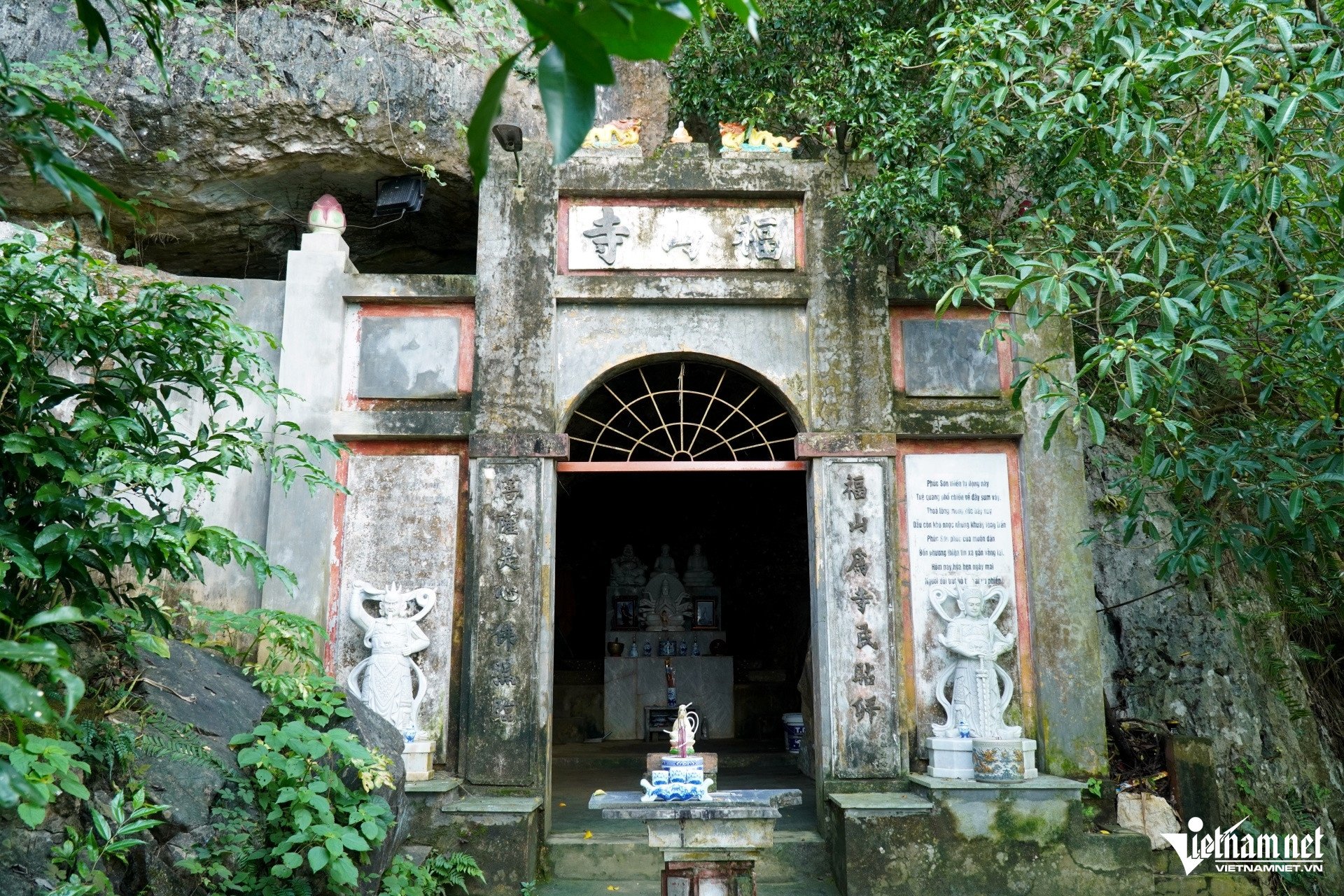 W-a3De tempel in Thanh Hoa was.JPG.jpg