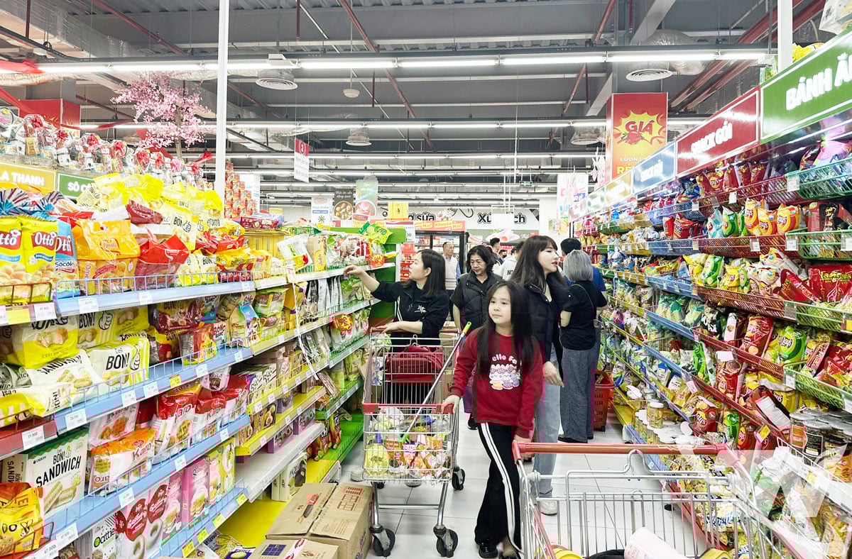 9 tháng đầu năm 2025, tổng mức bán lẻ hàng hóa và dịch vụ trên địa bàn tỉnh đạt 69,16 nghìn tỷ đồng, tăng 17,2% so với cùng kỳ.