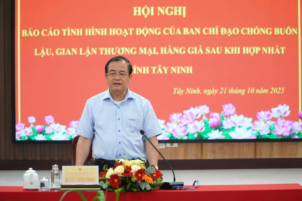 Tăng cường đấu tranh chống buôn lậu, gian lận thương mại và hàng giả dịp cuối năm