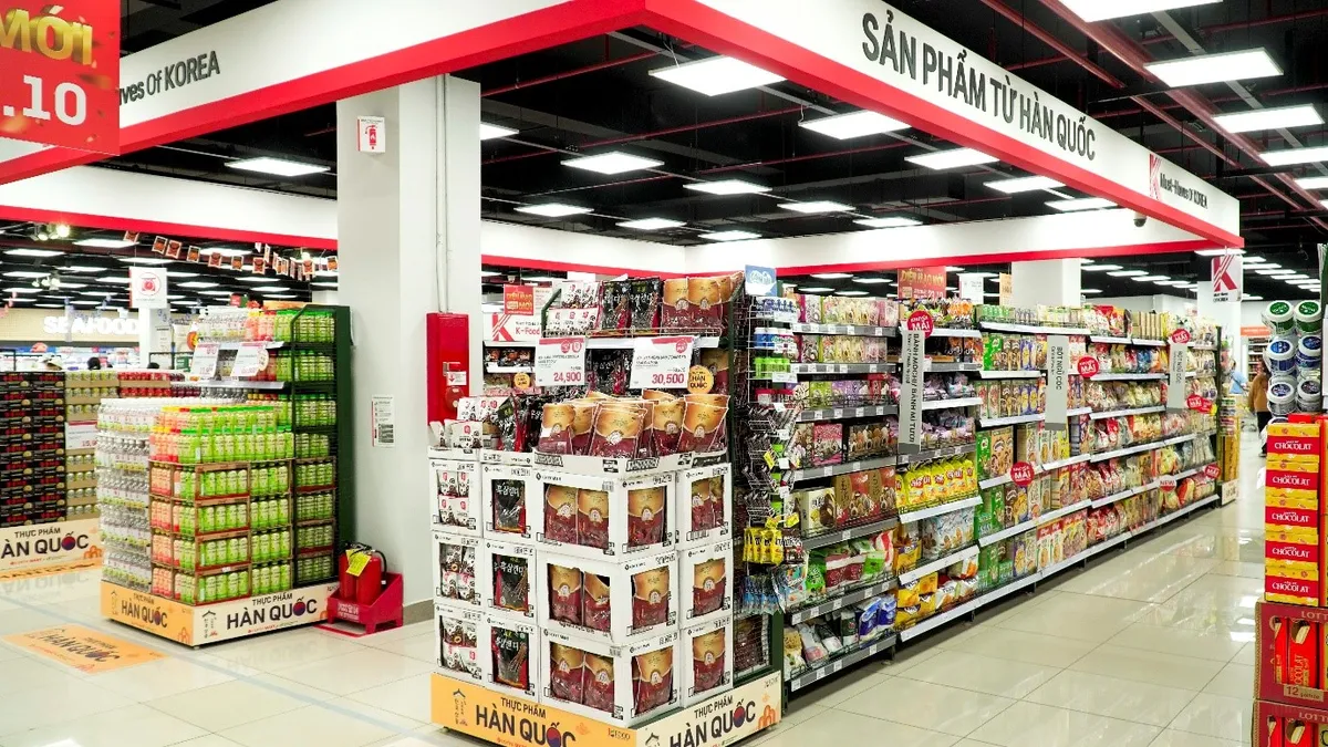 LOTTE MART Phan Thiết tái xuất với mô hình siêu thị kiểu mẫu mới - Ảnh 4.